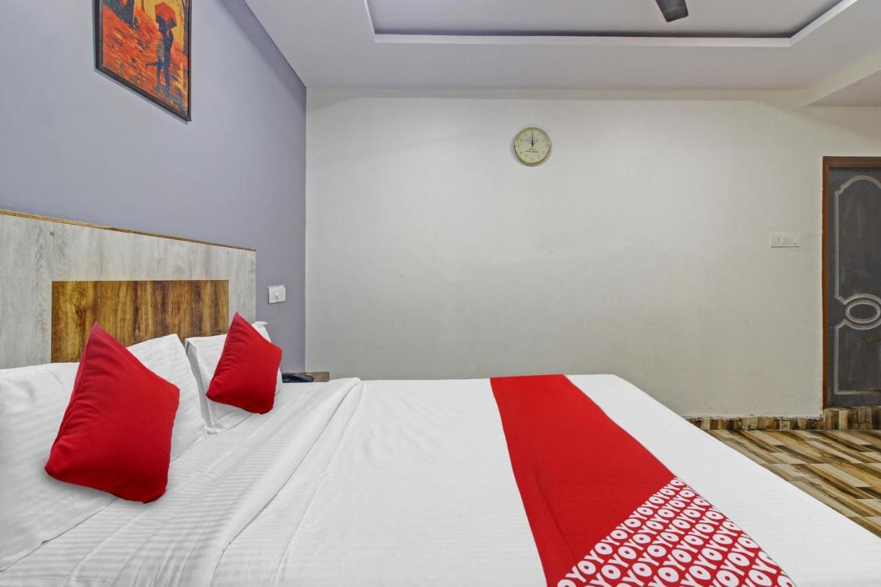 Super Hotel O Sri Sai Regency Hyderabad Exterior foto